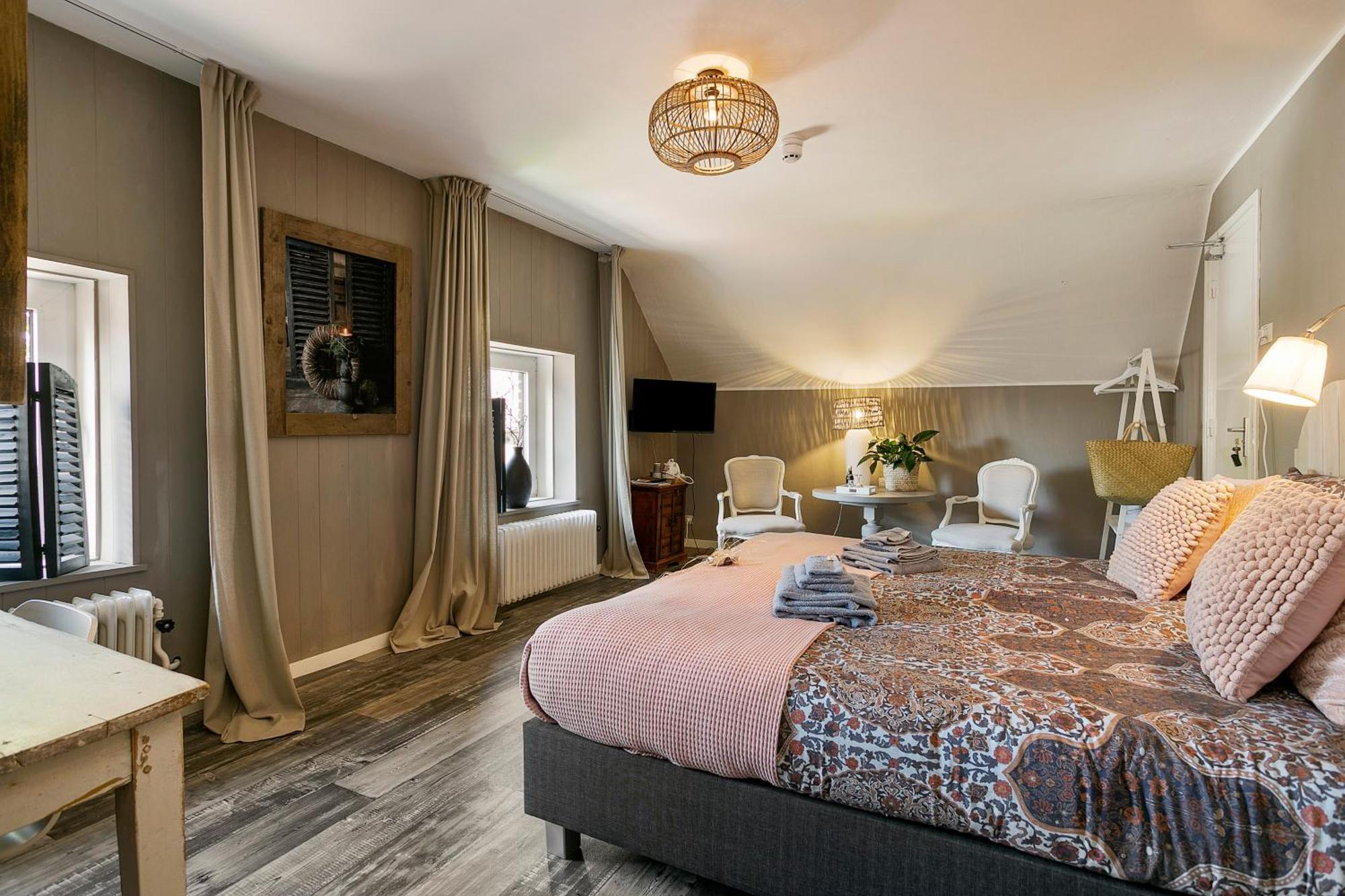 Well  B&B De Grote Waaij מראה חיצוני תמונה